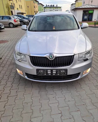 skoda superb Skoda Superb cena 25000 przebieg: 311000, rok produkcji 2011 z Słubice